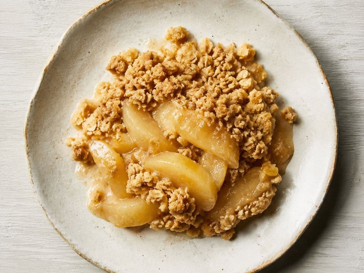 Apple Crumble, plated as one serving.