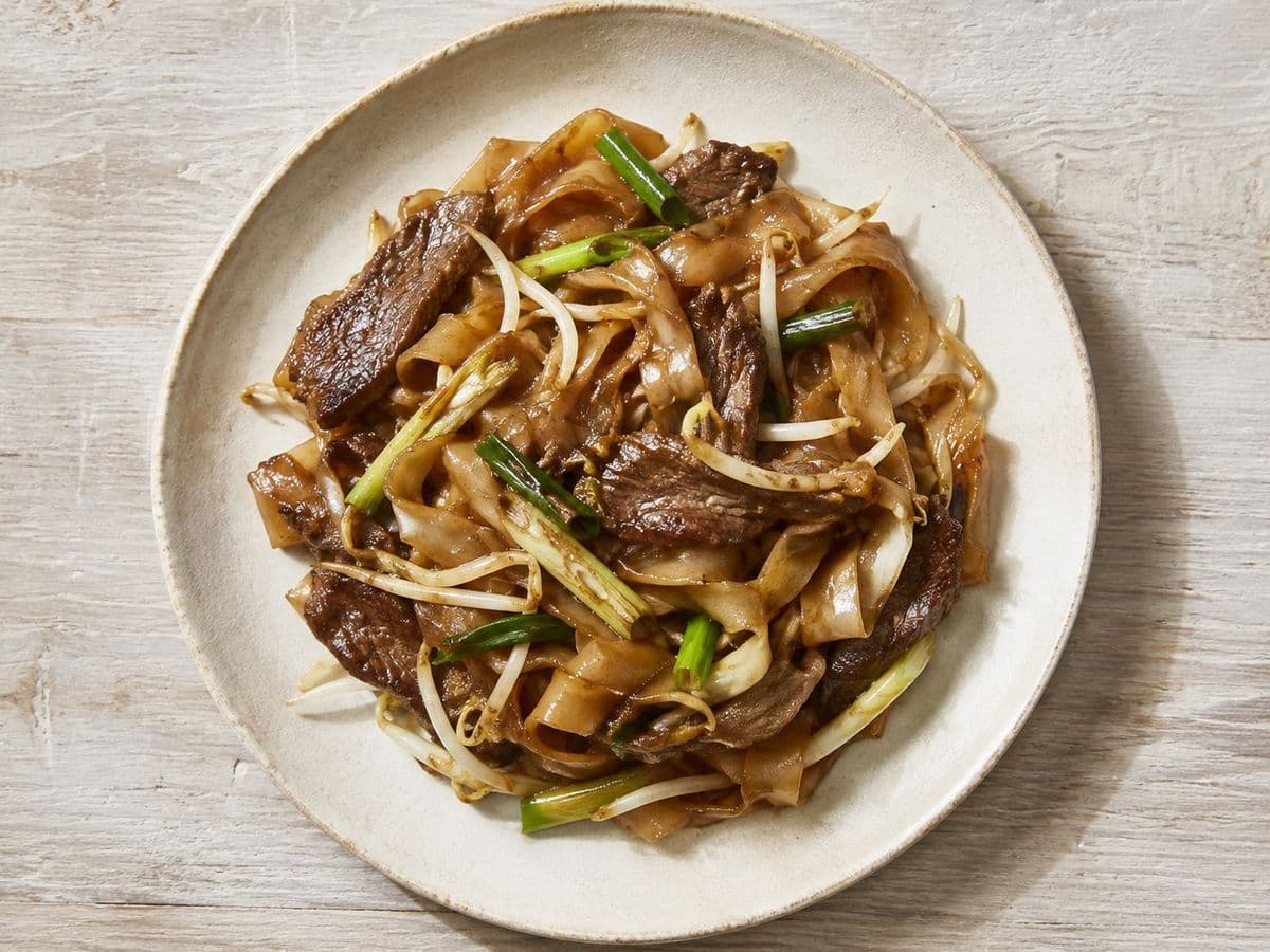 Beef Ho Fun, plated as one serving.