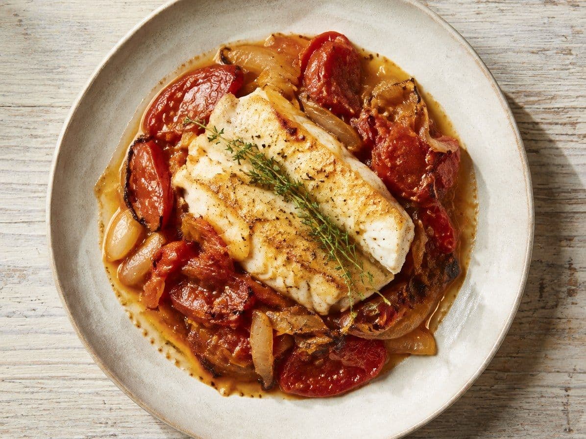 Psari Plaki, plated as one serving.
