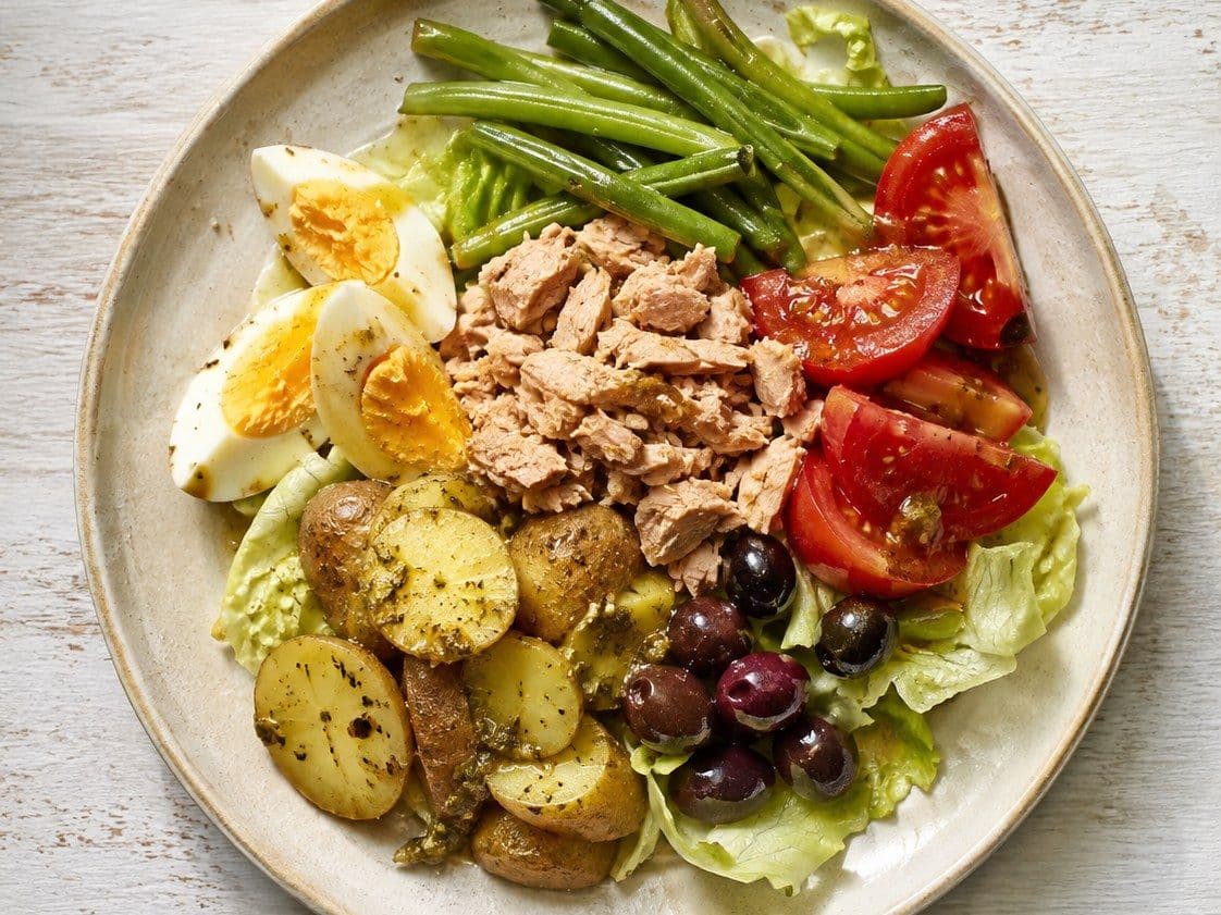 Salade Nicoise, plated as one serving.