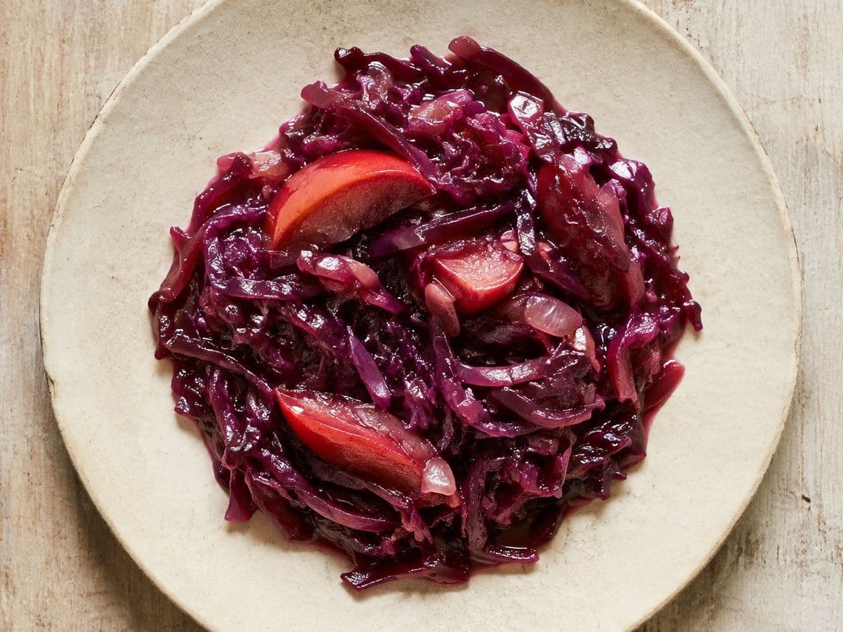Rotkohl, plated as one serving.