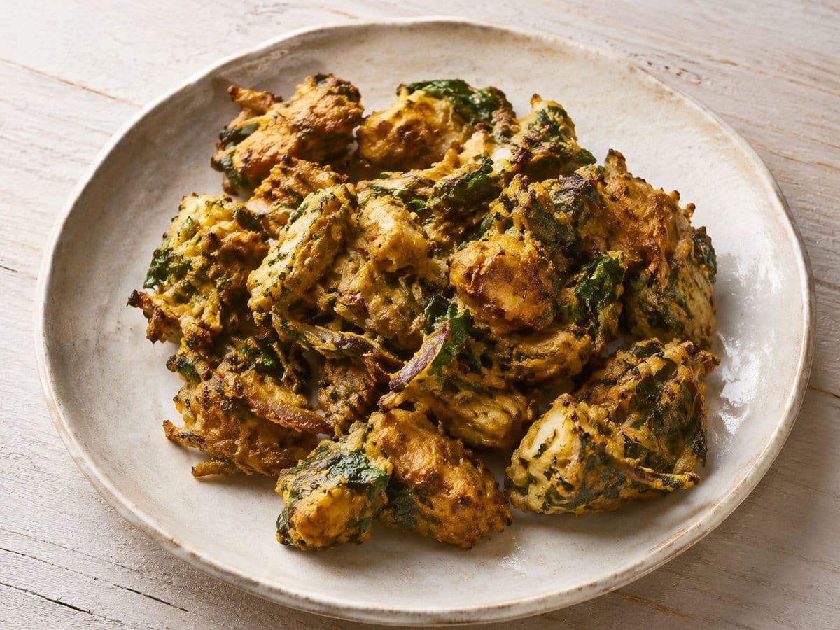 Pakora, plated as one serving.