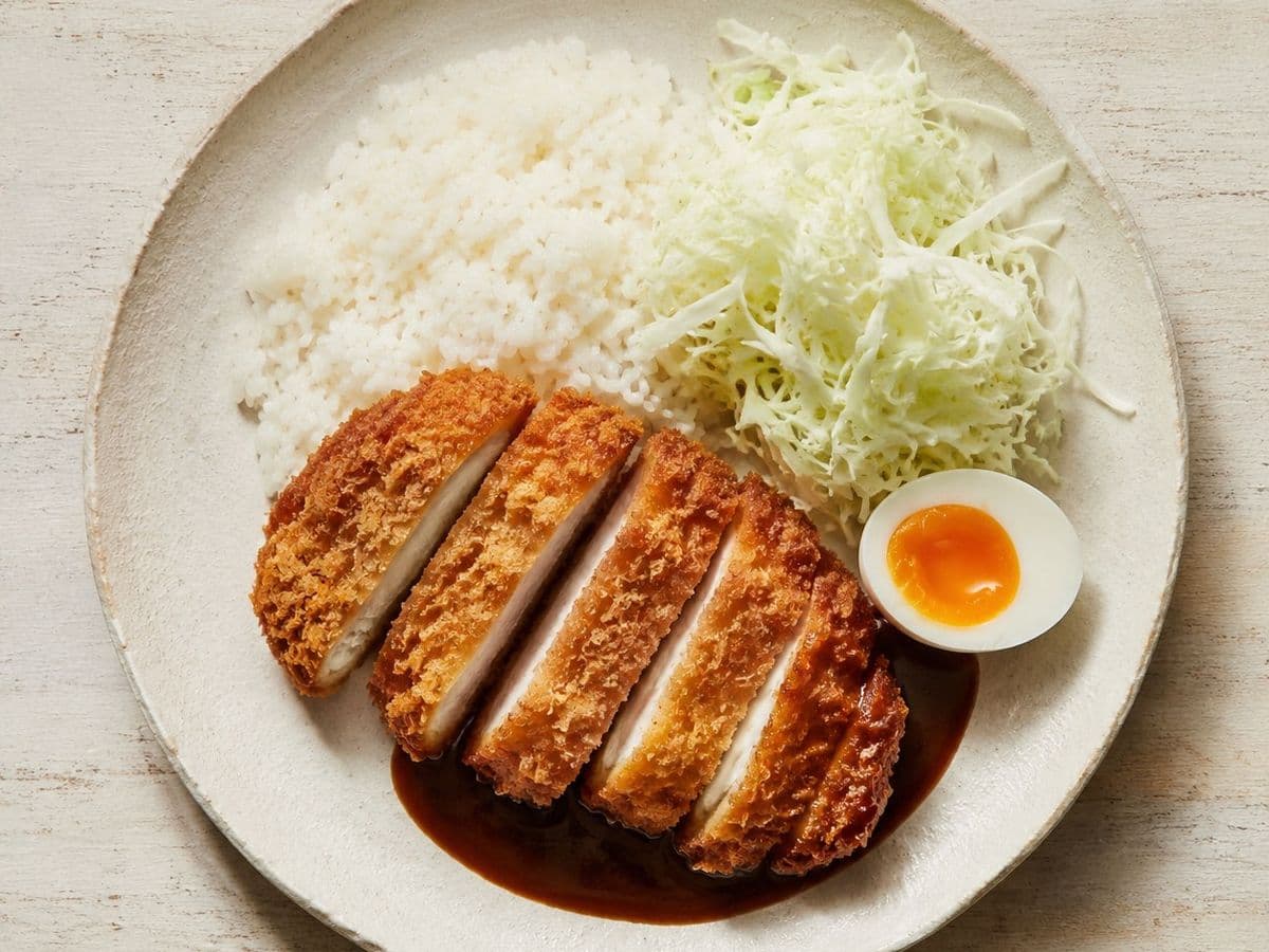 Tonkatsu, plated as one serving.