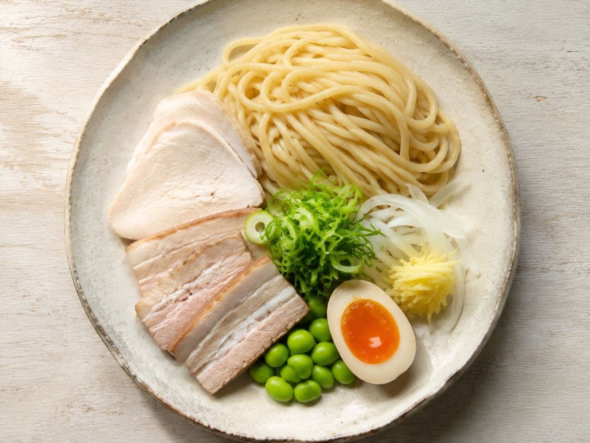Tsukemen, plated as one serving.