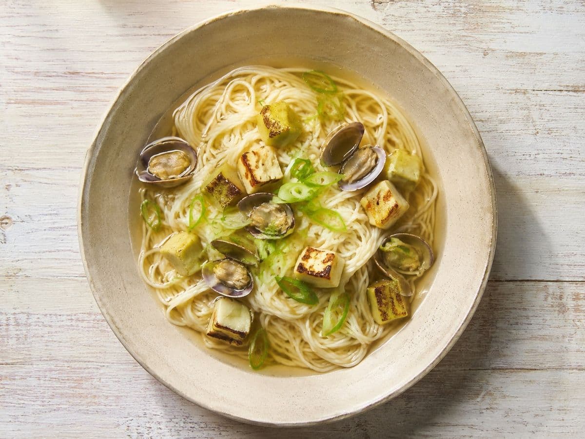 Kalguksu, plated as one serving.