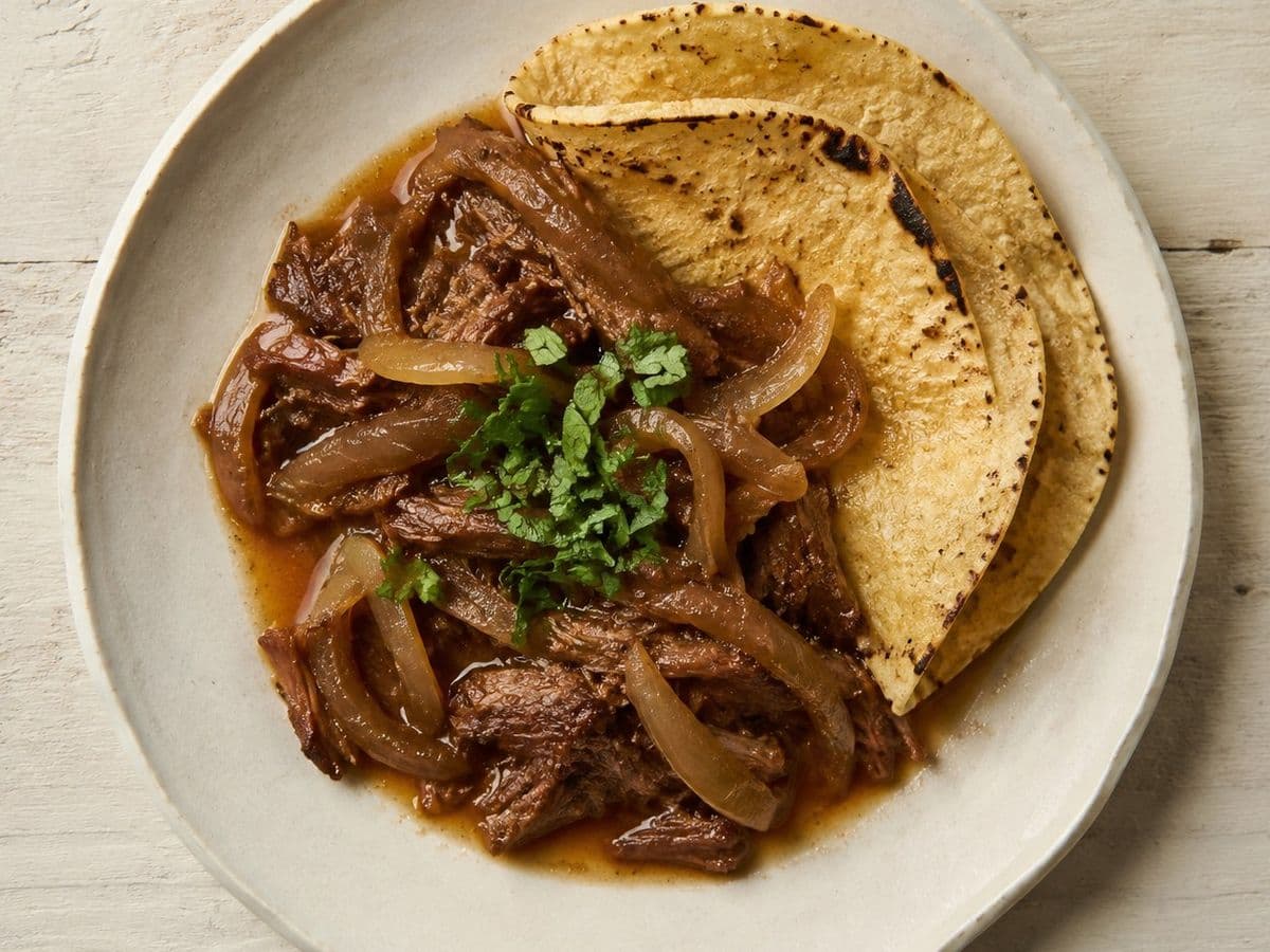 Barbacoa de Res, plated as one serving.