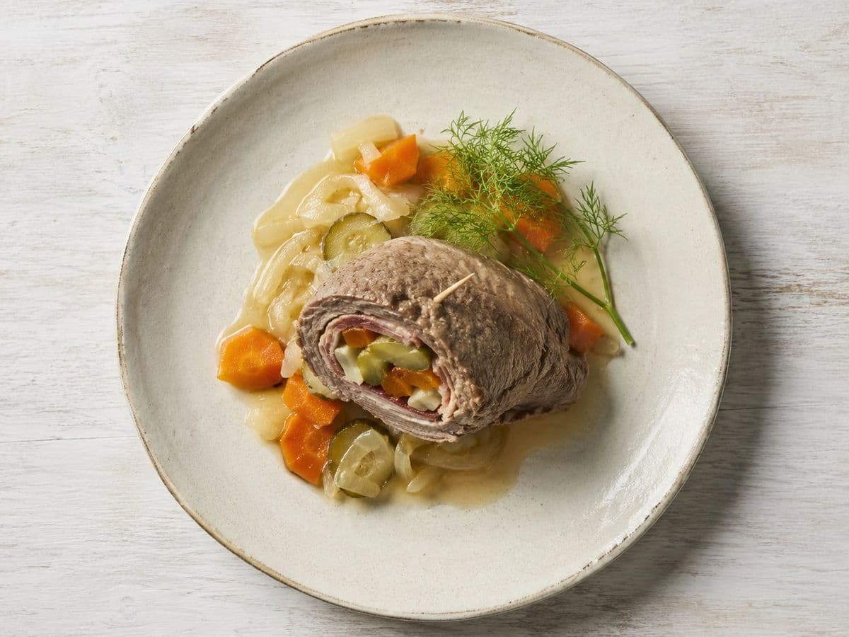 Zrazy Zawijane, plated as one serving.