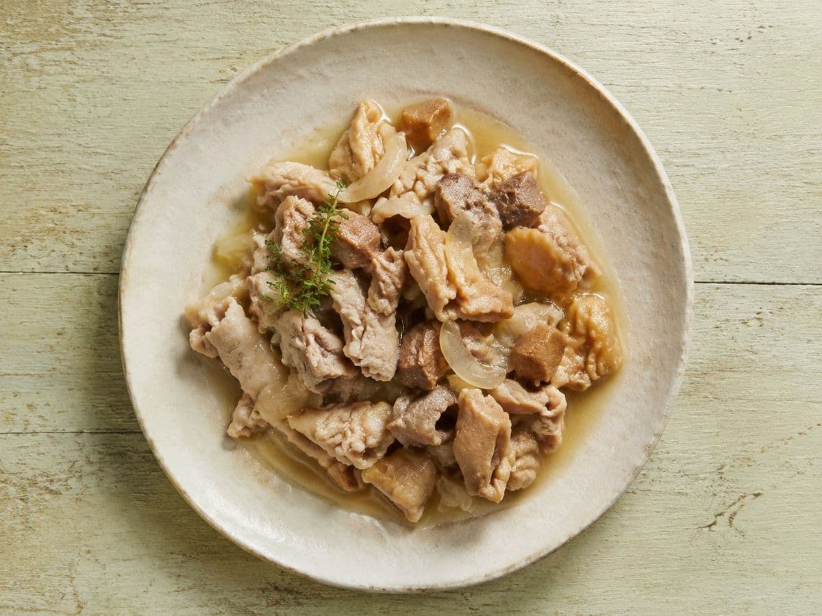 Chitterlings, plated as one serving.