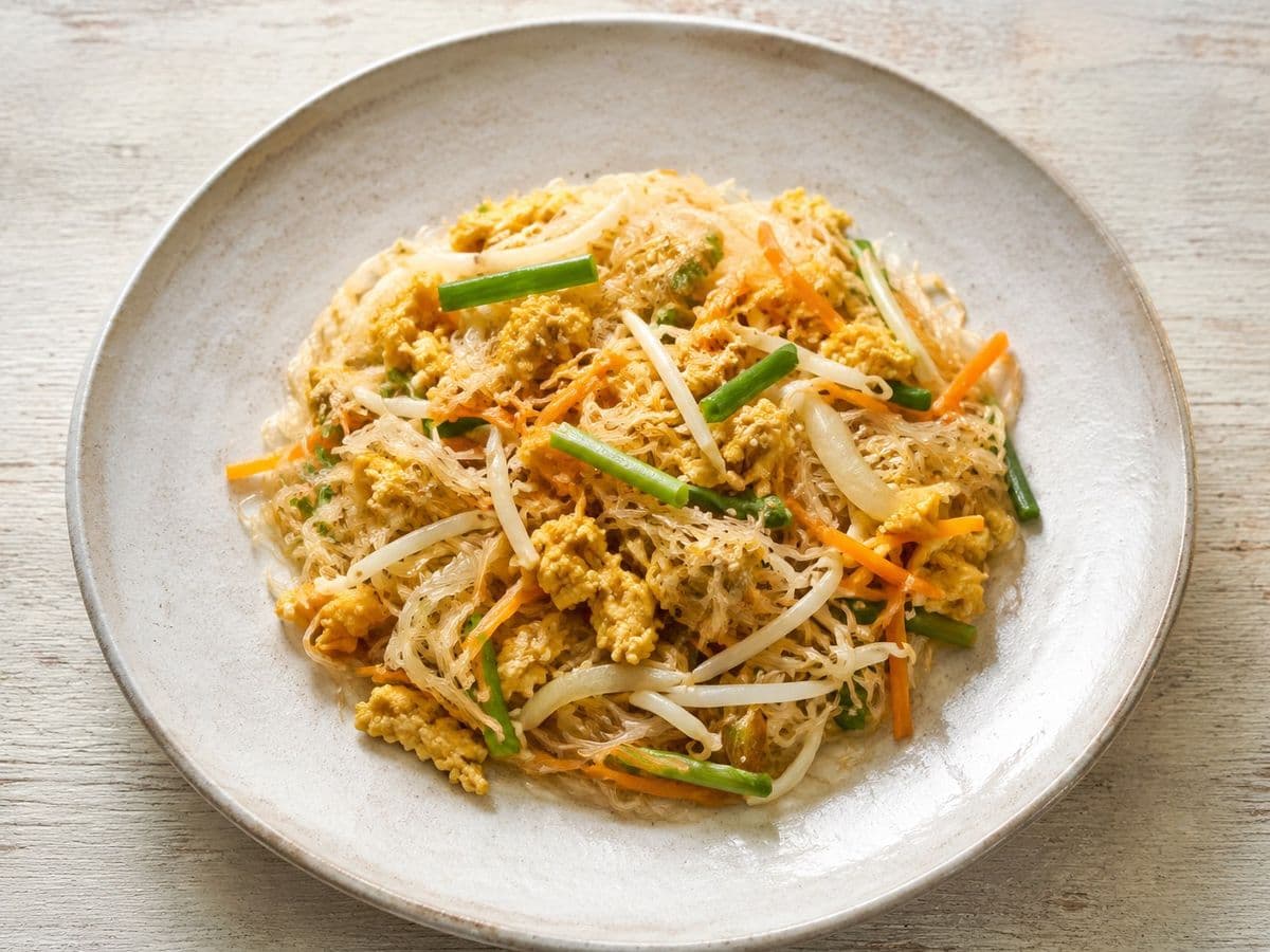 Stir-fried Glass Noodles, plated as one serving.